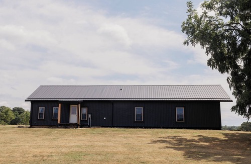 Freeport House | Red Hill Farm's Newly Renovated "Bunkhouse" with Hot tub and Gameroom