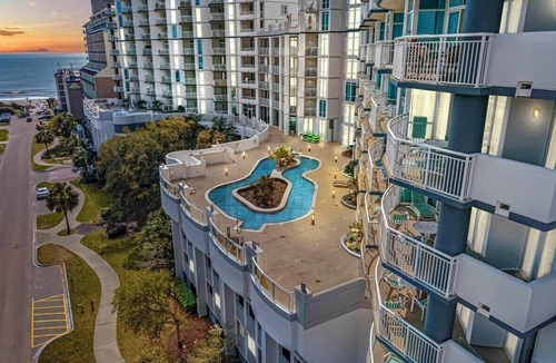 Myrtle Beach Condo | REDUCED .BEAUTIFUL & AFFORDABLE Great Ocean view. 2 MIN WALK TO BEACH