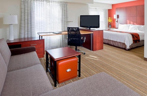 Canton Hotel | Residence Inn Canton