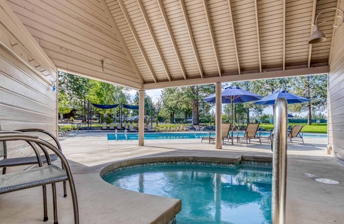 Century West Villa | River Ridge 421ab