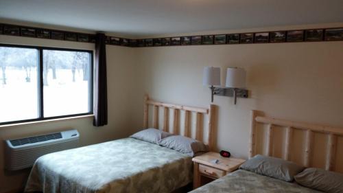 Cold Spring Hotel | Riverside Inn
