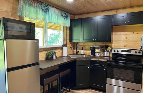 Long Bottom Cabin | Riverview Escape Cabins on the Ohio River Pet Friendly Fishing Weddings Relax