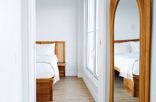 Queens Hotel | Rockaway Beach Stay | Pool. Rooftop. Dining + Spa