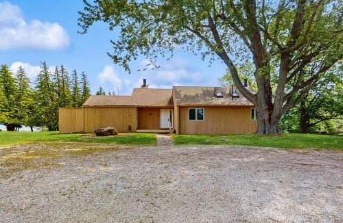 North Hero House | Rockledge
