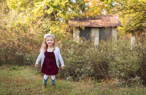 Sharpsburg House | Rustic, comfortable, secluded, hand hewn, turn of the century log cabin