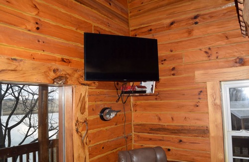 Keene Cabin | Rustic Hunting Cabin located on a Working Farm