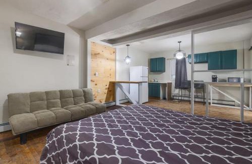 Worcester Apartment | Rustic Private Studio Near Downtown Worcester