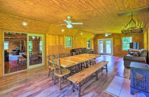Zanesville House | Rustic Zanesville Getaway with Expansive Yard!