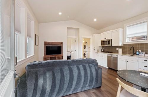 Century West House | S'More Bend home