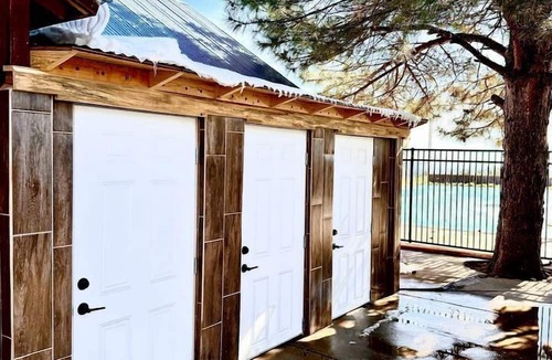 McIntosh RV Rental | Scenic Glamping Tent with Orchard & Farm Animals near Mountainair in Torreon, New Mexico
