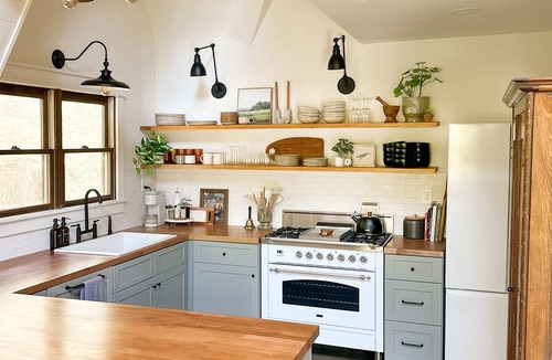 Coolville House | Secluded A-Frame on 22 Acres near Athens
