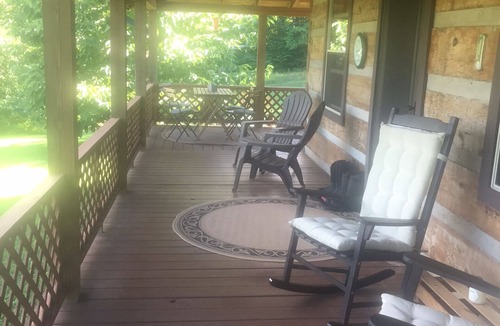 Pomeroy Cabin | Secluded Cabin, Family and Pet-Friendly