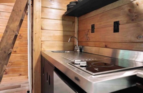 Bellville Cabin | Secluded Cabin Minutes from Snow Trails & I-71