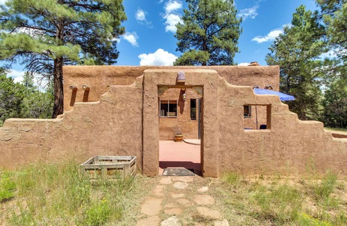Ramah Cottage | Secluded Ramah Cottage: Patios & Outdoor Fireplace