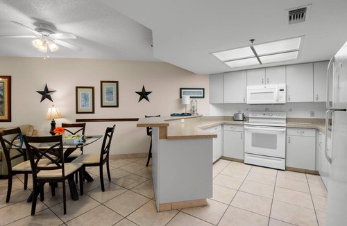 St. Pete Beach Condo | 🌿 Select View Condo — Gulf Strand Resort, St. Pete Beach
