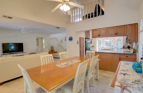 Heron's Landing House | Shimmering Shells: Island Oasis Nestled in Bayou!