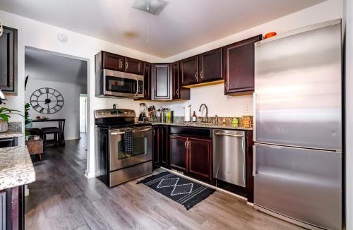 Victorian Village House | Short North Convention Private Parking Pets