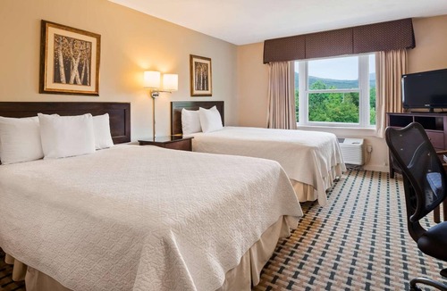 Waterville Valley Hotel | Silver Fox Inn
