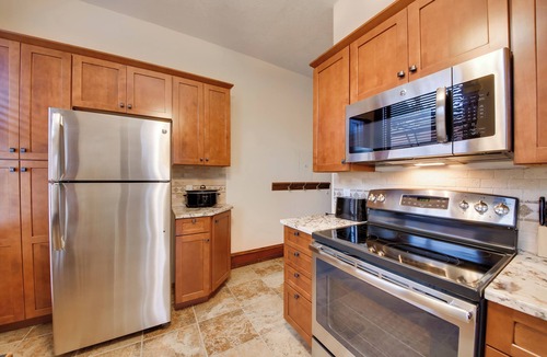Wallace Apartment | Ski & Explore! Charming Downtown Wallace Condo