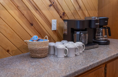 Millersburg House | Sleeps 23, gorgeous hot tub, peaceful country setting