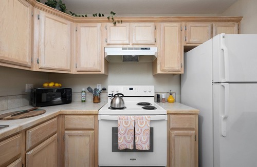 Harlingen House | Smart lock Boho chic 4 min from Airport