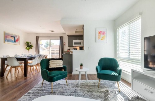 Alhambra Condo | Spacious 3 beroom 2 bath near DT Alhambra +EV Charger