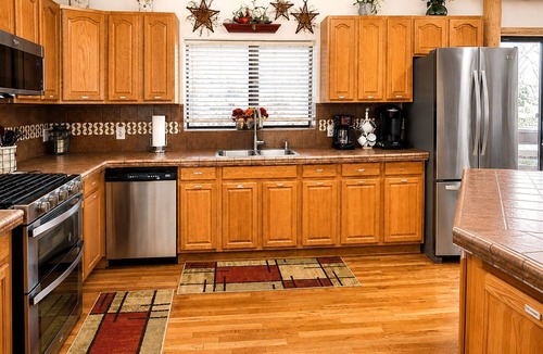 Cloudcroft Ski Chalet | Spacious 4BR Game Room Views