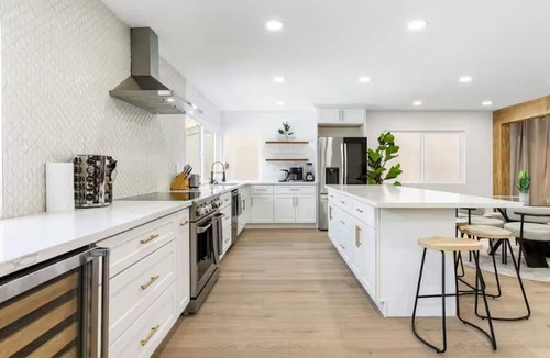 Westminster House | Spacious Designer Pool House