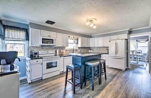 Massillon House | Spacious Family-Friendly Home in Massillon!