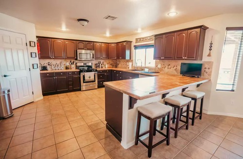 Las Cruces House | Spacious Mountain-View Home near White Sands National Park
