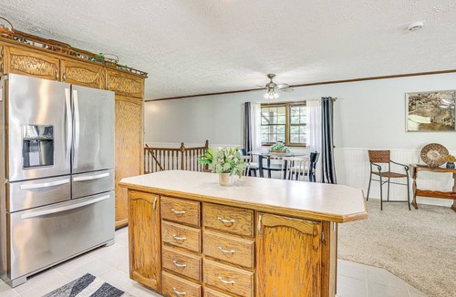 New Philadelphia House | Spacious Ohio Family Home on 5-Acre Property!