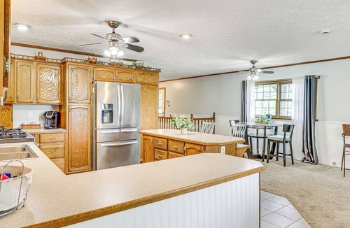 New Philadelphia House | Spacious Ohio Family Home on 5-Acre Property!