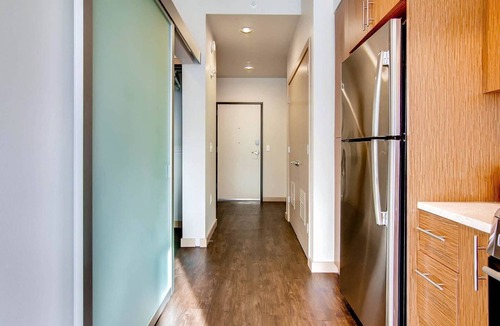Belltown House | Speechless In Seattle! #1 Location - 2BR - Free Parking! (VR1)