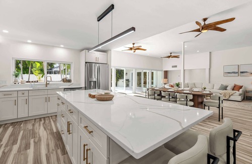 Ringling Estates House | St. Armands Circle Luxe 5BR Home with Private Pool