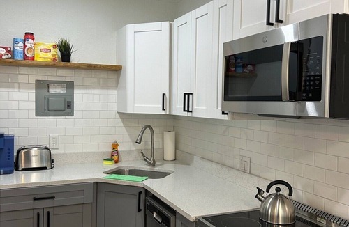 Historic Uptown House | St. Pete Downtown Hideaway
