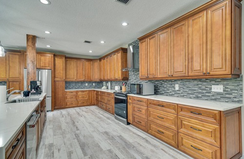 Disston Heights House | St Petersburg Getaway - 5 Mi to Tropicana Field!