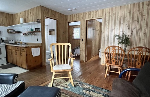 Plummer Additional Cottage | Staying by the Lakeside Cottages