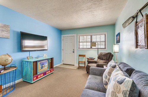 Bel Air Apartment | Steps to Sand: Panama City Beach Apartment!