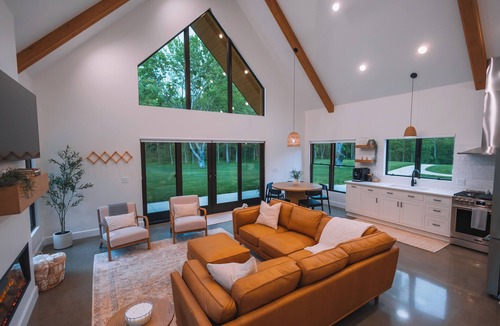 Blissfield House | Stillwater Retreat | Private Pond w/Kayaking