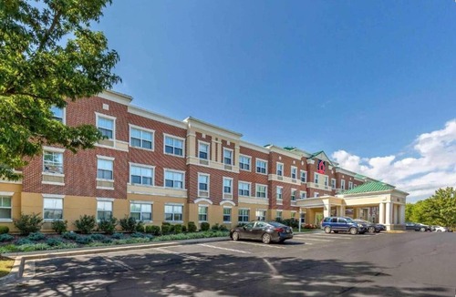 Gaithersburg Apartment | Studio 6 Gaithersburg|Cozy 2 Queen|Nsmk|Kitchen