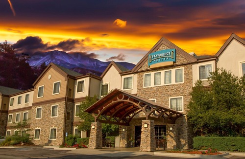 Rockrimmon Apartment | Studio | Perfect for Hikers or Business Travelers!