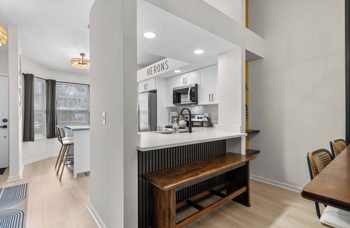 Sandalwood House | Summer Oasis - Herons Place Luxury in Jax