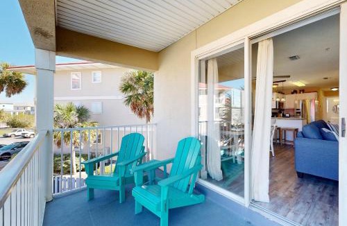 Navarre Beach Apartment | Sunset Harbour Villas 4-423