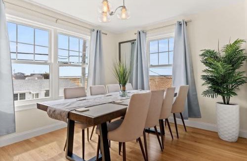 Hampton House | Sunset Views Balcony Marsh Views AC