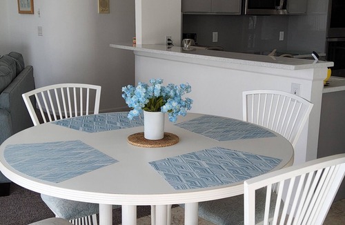Fairway Oaks House | Sunshine Villa - Home from Home