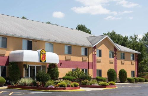 Medina Hotel | Super 8 by Wyndham Medina