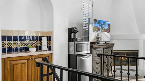 La Quinta Apartment | SV006 Secluded Spa Villa Studio at LQ Resort