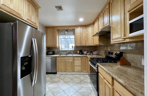 South Wrigley House | Sweet Boutique 2BEDRMs 1BATH house with Huge Backyard