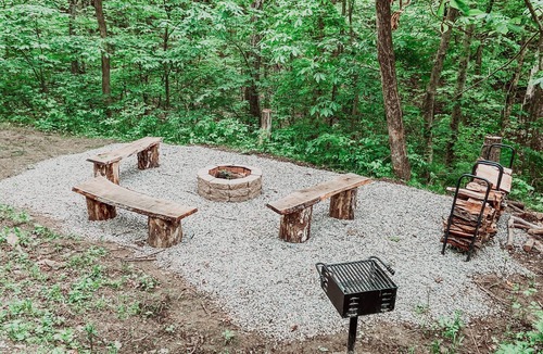McConnelsville Cabin | The Charmer