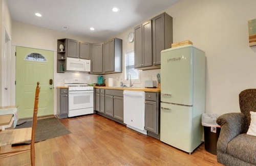 West Columbus House | The City Cottage - Unique and Cozy
